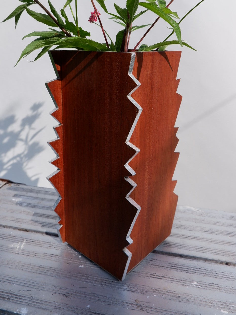 Shocking Vase, Large