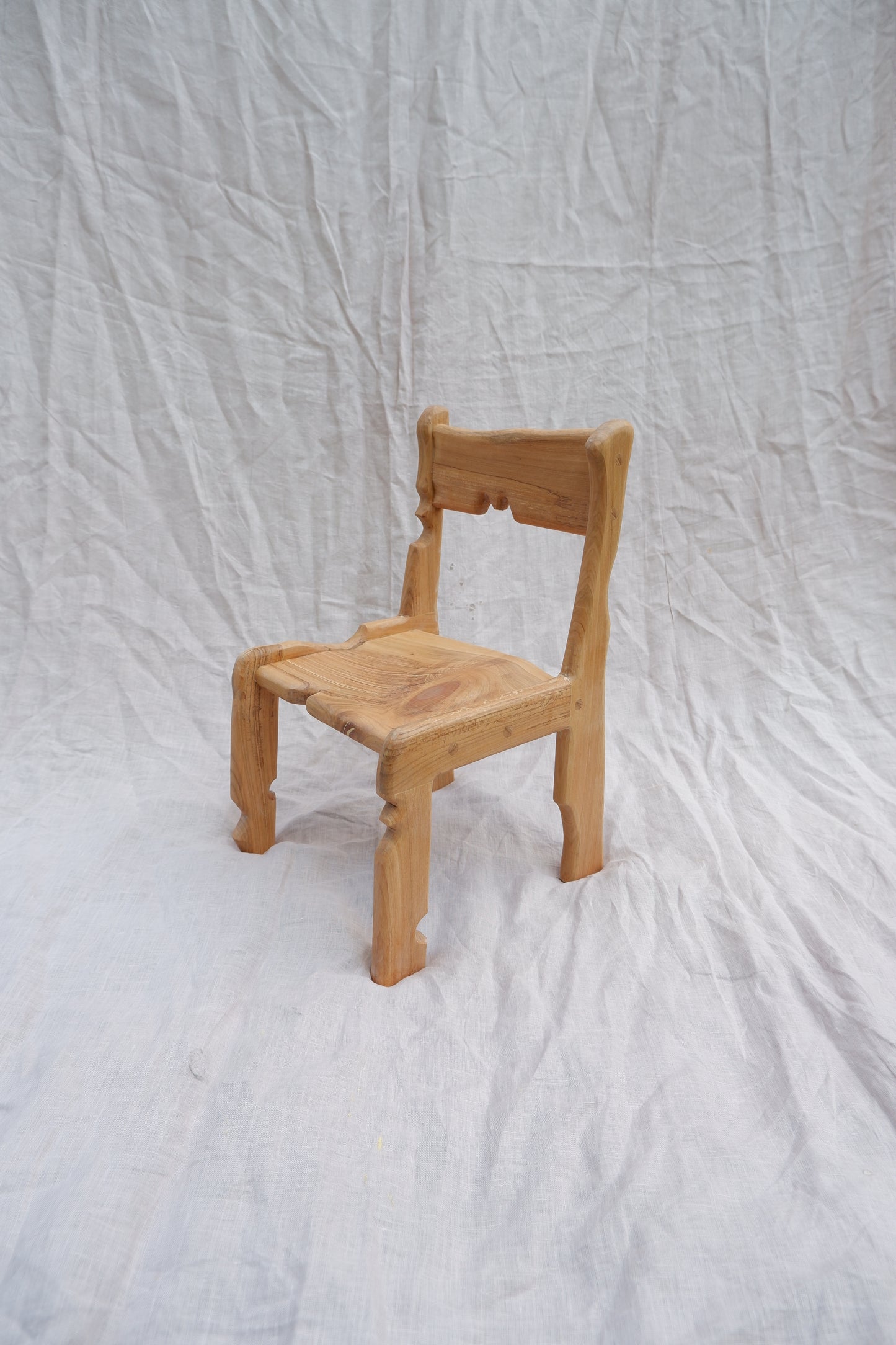 Maxwell's Chair