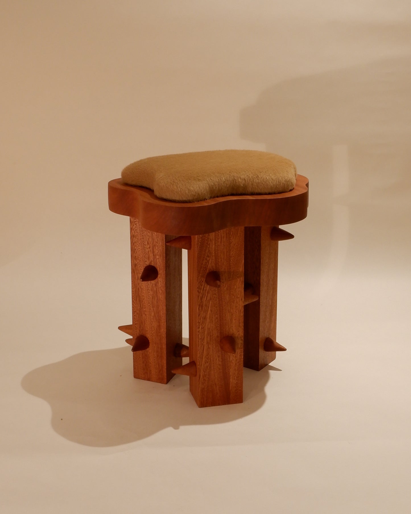 Thorn Stool